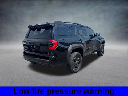 Used 2026 Toyota 4Runner SR5 AWD/4WD image 7