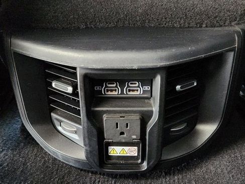 Used 2024 RAM 2500 Laramie w/ Safety Group AWD/4WD image 31