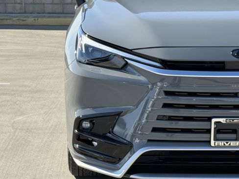 New 2026 Lexus TX 500h AWD w/ Technology Package image 7