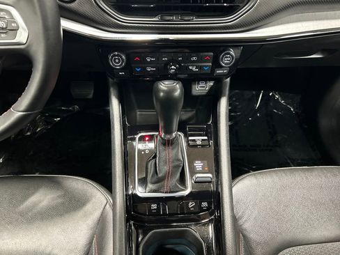 Used 2022 Jeep Compass Trailhawk w/ Trailhawk Convenience Group image 16