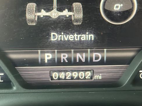 Used 2022 RAM 2500 Laramie image 26