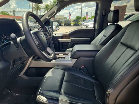 Used 2020 Ford F150 Lariat RWD image 19