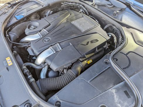Used 2017 Mercedes-Benz S 550 4MATIC Sedan image 56