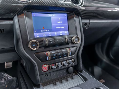 Used 2021 Ford Mustang Shelby GT500 w/ Carbon Fiber Track Pack image 15