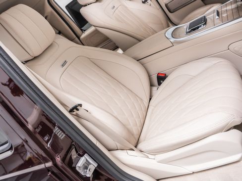Used 2025 Mercedes-Benz G 63 AMG 4MATIC image 27
