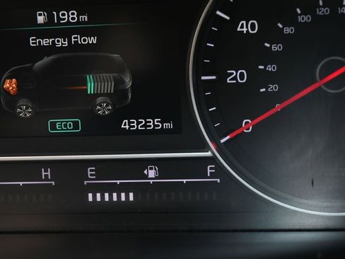 Used 2022 Kia Sorento EX w/ Panoramic Sunroof Package image 33