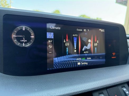 Used 2020 Lexus ES 350 F Sport w/ Accessory Package FWD image 40