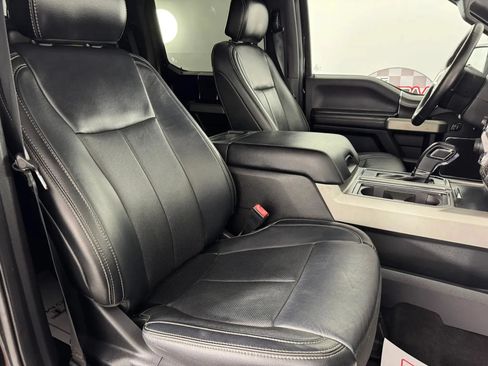 Used 2019 Ford F150 Lariat w/ Equipment Group 502A Luxury AWD/4WD image 34
