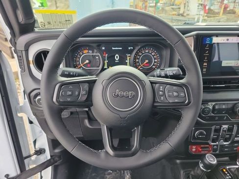 New 2026 Jeep Wrangler Willys AWD/4WD image 19