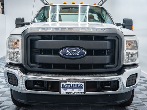 Used 2016 Ford F350 XL w/ Power Equipment Group image 2