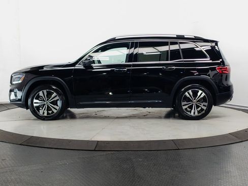 Certified 2026 Mercedes-Benz GLB 250 4MATIC image 4