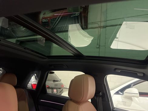 Used 2024 Audi Q3 2.0T Premium Plus image 35