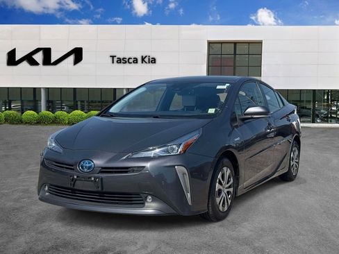 Used 2022 Toyota Prius XLE w/ Advanced Technology Package AWD/4WD image 3