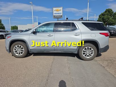 Used 2020 Chevrolet Traverse LT w/ Driver Confidence II Package
