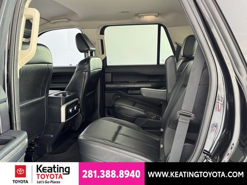 Used 2022 Ford Expedition XLT RWD image 15