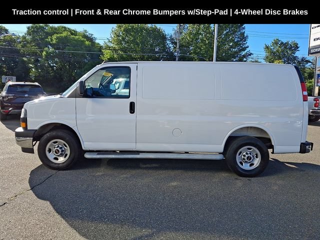 Used 2025 GMC Savana 2500 w/ Driver Convenience Package RWD image 5