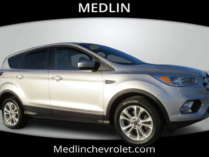 Used 2017 Ford Escape SE w/ SE Cold Weather Package