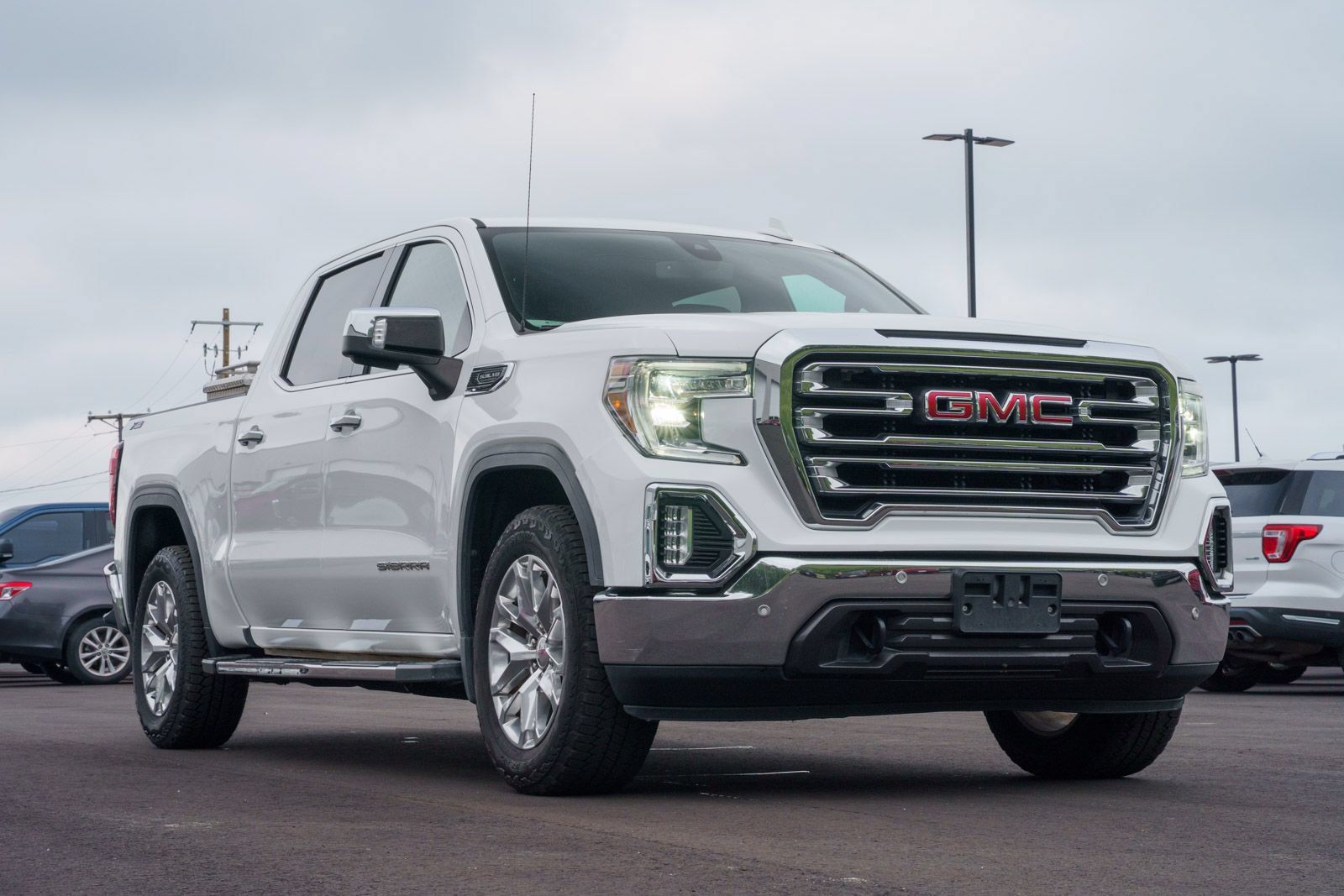 Used 2020 GMC Sierra 1500 SLT w/ SLT Premium Plus Package AWD/4WD image 1