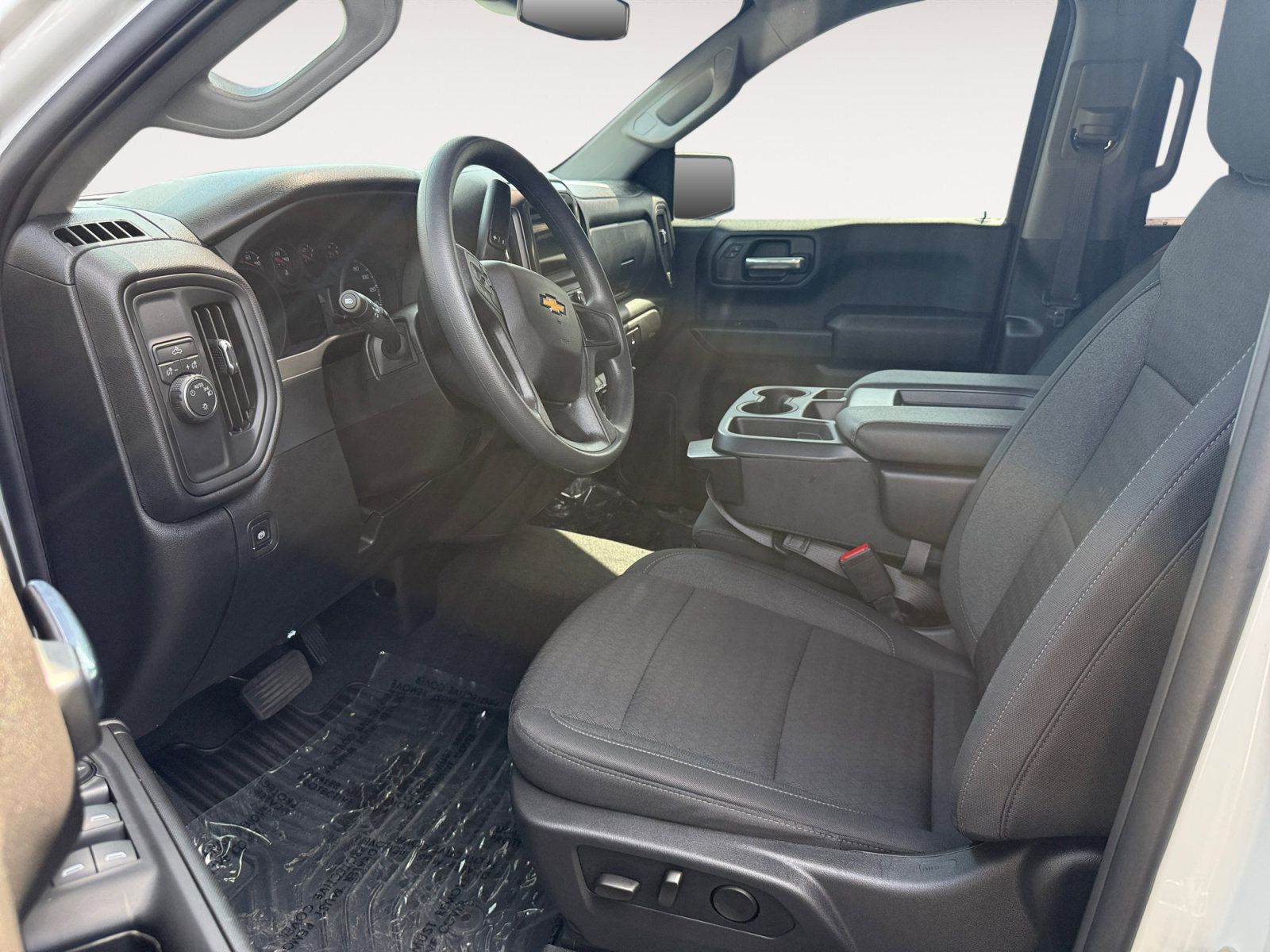 Used 2026 Chevrolet Silverado 1500 Custom RWD image 10