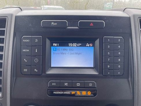 Used 2022 Ford F350 XL w/ Power Equipment Group AWD/4WD image 9