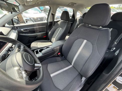 Used 2025 Hyundai Sonata SEL FWD image 36