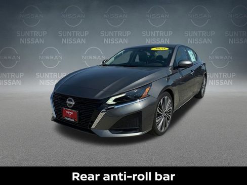 New 2025 Nissan Altima 2.5 SL FWD image 24