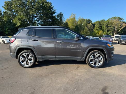 Used 2018 Jeep Compass Limited image 6