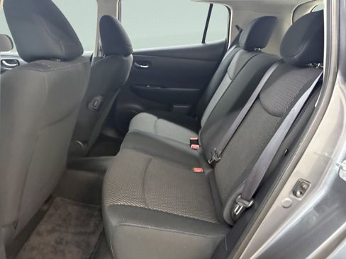 Used 2015 Nissan Leaf S w/ Charge Package image 13