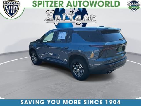Used 2024 Chevrolet Traverse LS AWD/4WD image 7