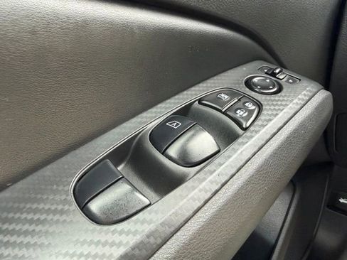 Used 2024 Nissan Altima 2.5 S FWD image 16