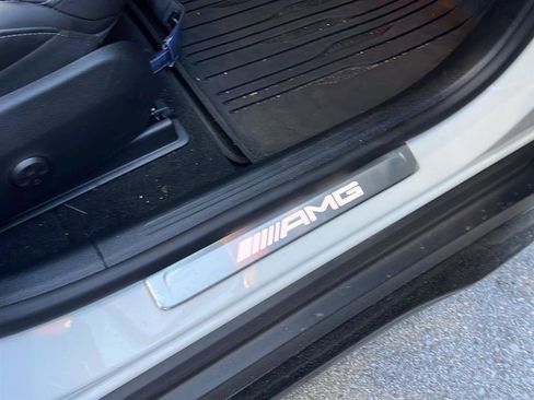 Used 2025 Mercedes-Benz GLC 43 AMG 4MATIC image 6