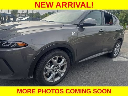 Used 2024 Dodge Hornet R/T w/ Tech Pack w/o Parking AWD/4WD image 4