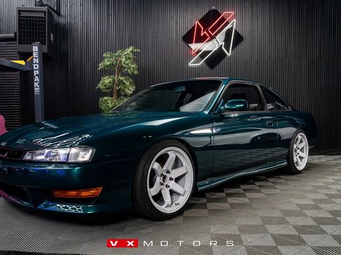 Used 1997 Nissan 240SX SE image 1