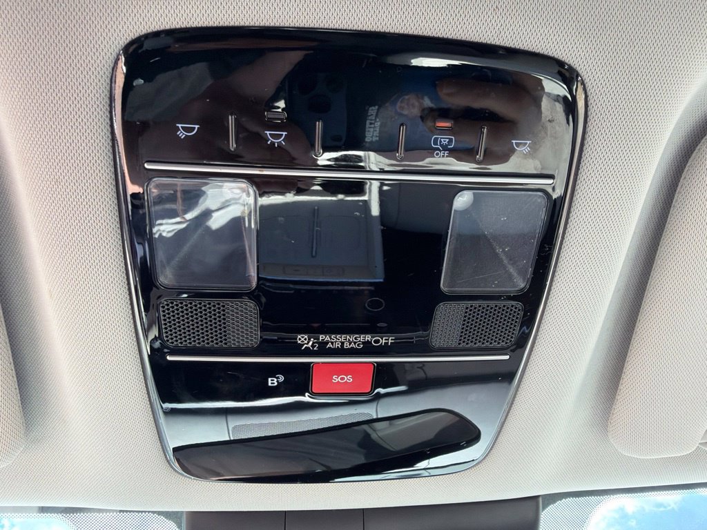 Certified 2025 Hyundai Santa Fe SEL AWD/4WD image 15