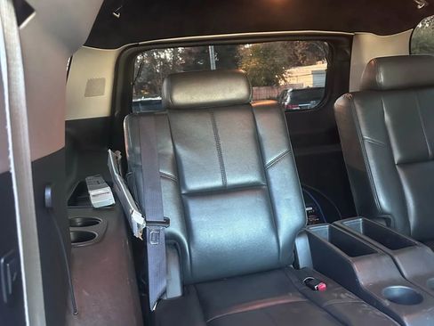 Used 2007 GMC Yukon XL SLE image 27