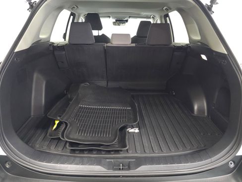 Certified 2023 Toyota RAV4 XLE w/ Convenience Package AWD/4WD image 11