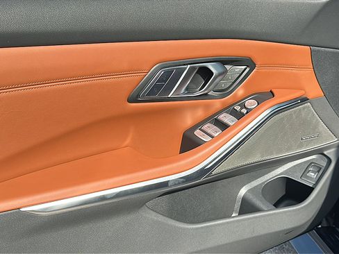 Used 2025 BMW M3 Competition w/ Executive Package image 18