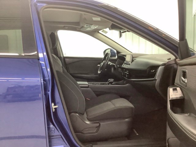 Used 2021 Nissan Rogue SV AWD/4WD image 11