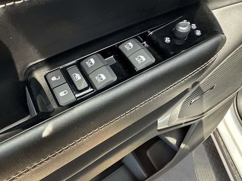 New 2026 Jeep Grand Wagoneer Limited AWD/4WD image 19
