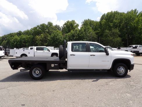 Used 2023 Chevrolet Silverado 3500 W/T w/ WT Fleet Convenience Package AWD/4WD image 9