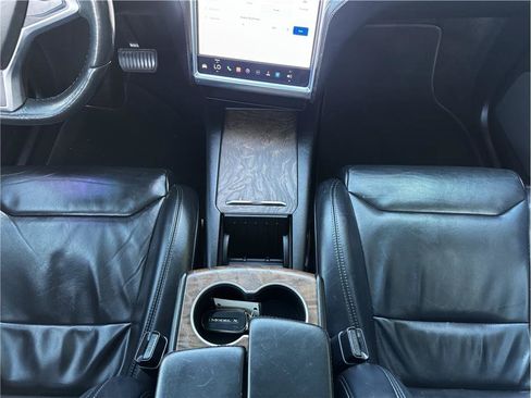 Used 2017 Tesla Model X 100D AWD/4WD image 23