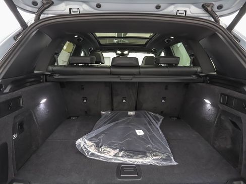 New 2026 BMW X5 xDrive50e w/ Executive Package AWD/4WD image 24