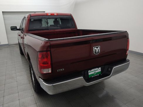 Used 2020 RAM 1500 Classic SLT RWD image 6