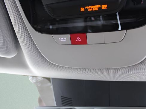 New 2025 Kia Sorento EX w/ Panoramic Sunroof Package image 17