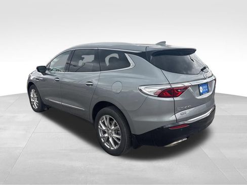 Used 2023 Buick Enclave Premium AWD/4WD image 4