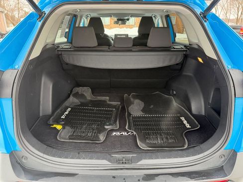 Used 2019 Toyota RAV4 XLE image 31