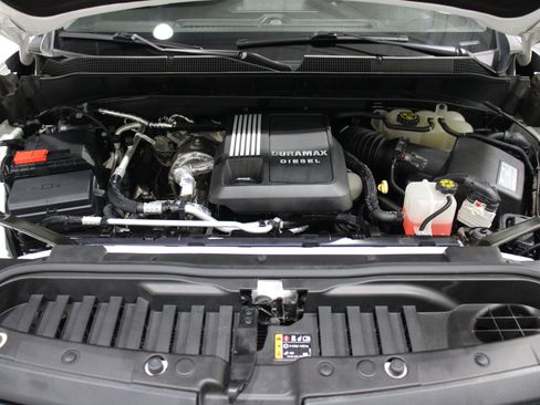 Used 2021 Chevrolet Silverado 1500 LT RWD image 35