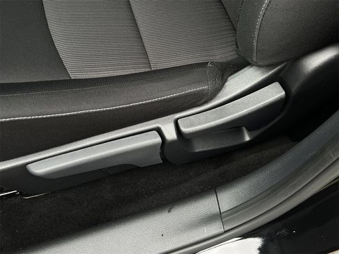 Certified 2025 Nissan Sentra SV image 22