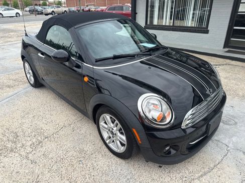 Used 2012 MINI Cooper Roadster image 2