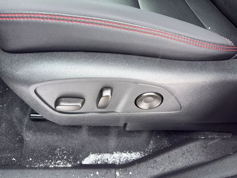 Used 2024 Chevrolet Traverse RS w/ LPO, Floor Liner Package image 16